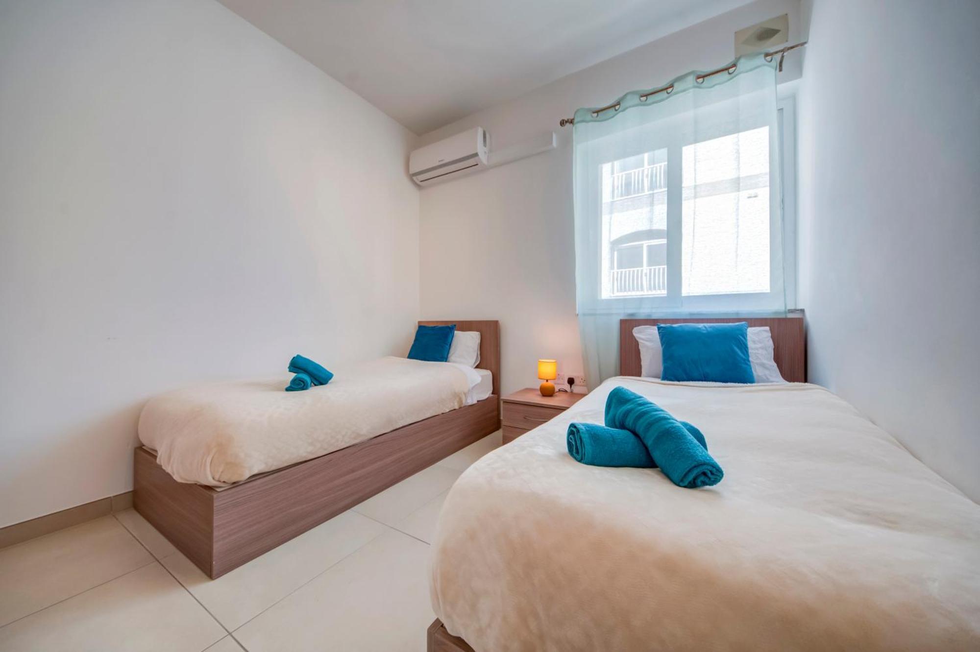 Modern 2Br Apt With Balconies In St Julians, Paceville - Apt 5 By Vaganza San Julián Exterior foto